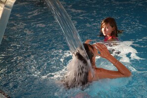 전신 트리트먼트, 페이셜 트리트먼트, 2 개의 트리트먼트룸