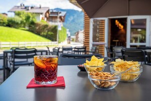 Bar (en la propiedad)