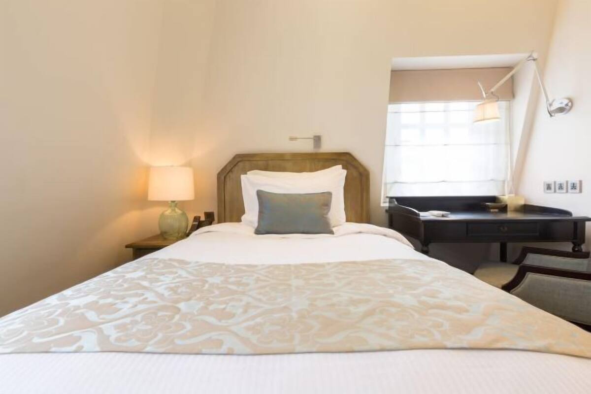 Luxe beddengoed, Select Comfort-bedden, een gratis minibar