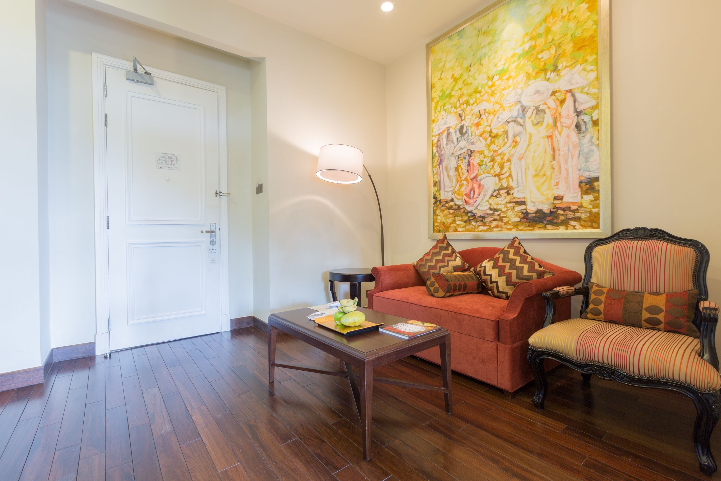 sanctuary suite | living area | 42-inch lcd tv with cable channels, tv