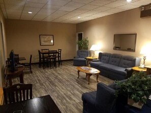 Sala de estar en el lobby