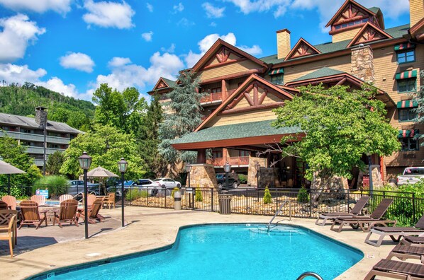 Seasonal outdoor pool