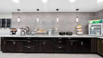 Desayuno buffet incluido todos los días