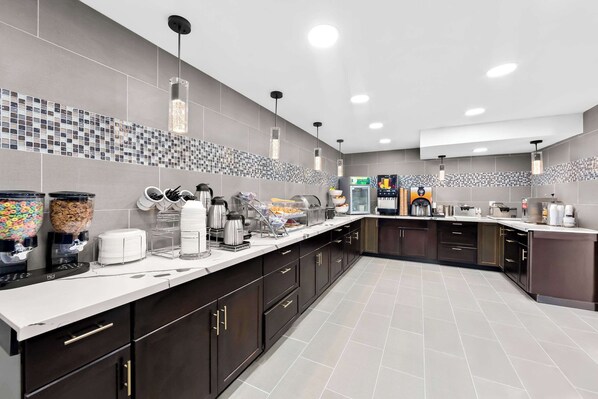 Petit déjeuner buffet compris tous les jours