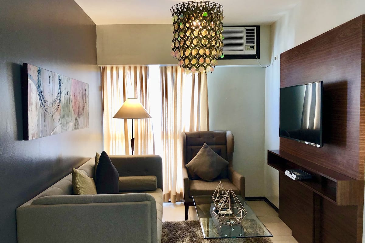 2 Bedroom Corner Suite