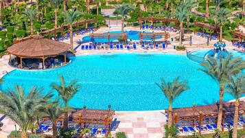 3 outdoor pools