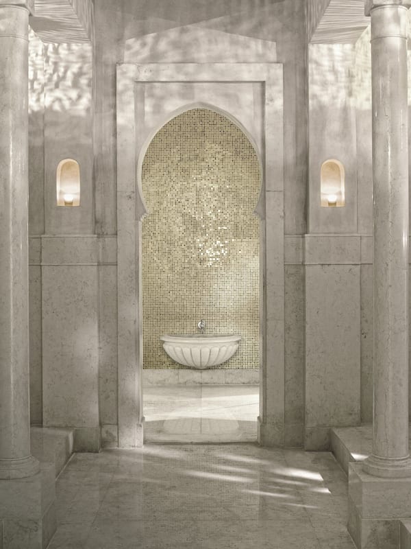Couples treatment rooms, sauna, hot tub, steam room, Turkish bath