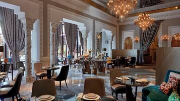 4 restaurants, breakfast, lunch, dinner served; Moroccan cuisine