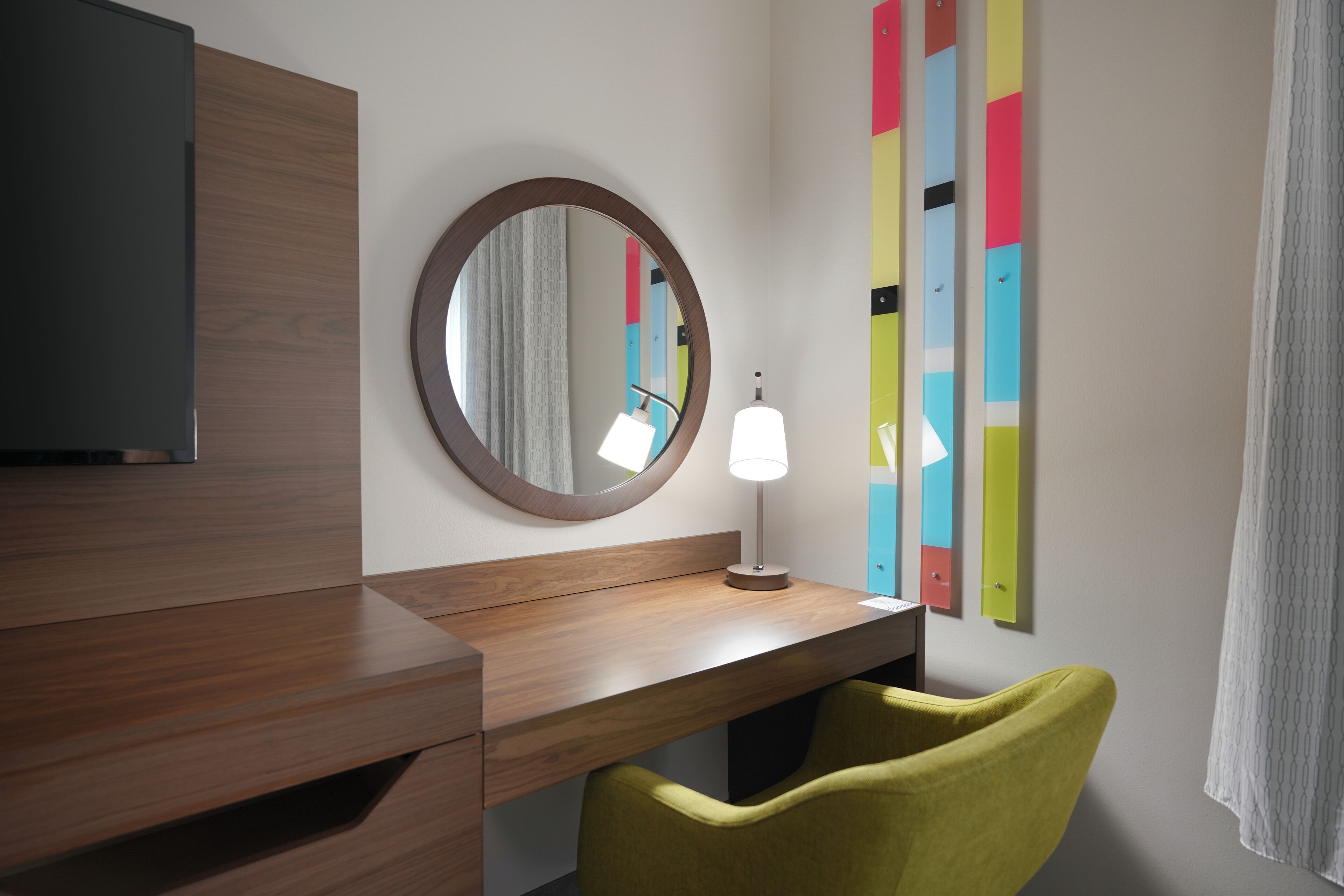 one king bed, non-smoking, accessible | in-room safe, desk, iron/ironing board, free cots/infant beds