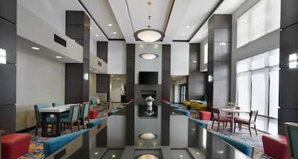 Hampton Inn & Suites Tulsa/Tulsa Hills