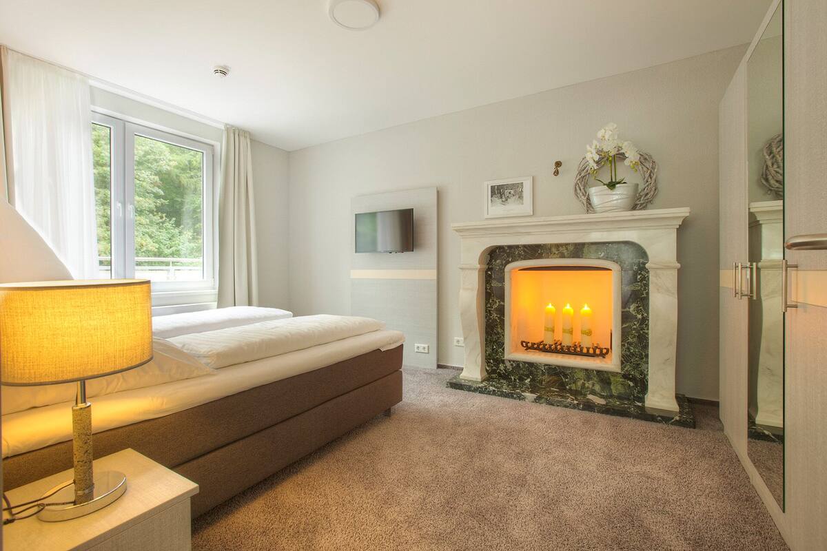 presidential suite | living area | flat-screen tv