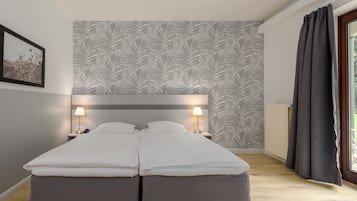 Rom – superior | Senger med overmadrass, strykejern/-brett, wi-fi (inkludert) og sengetøy