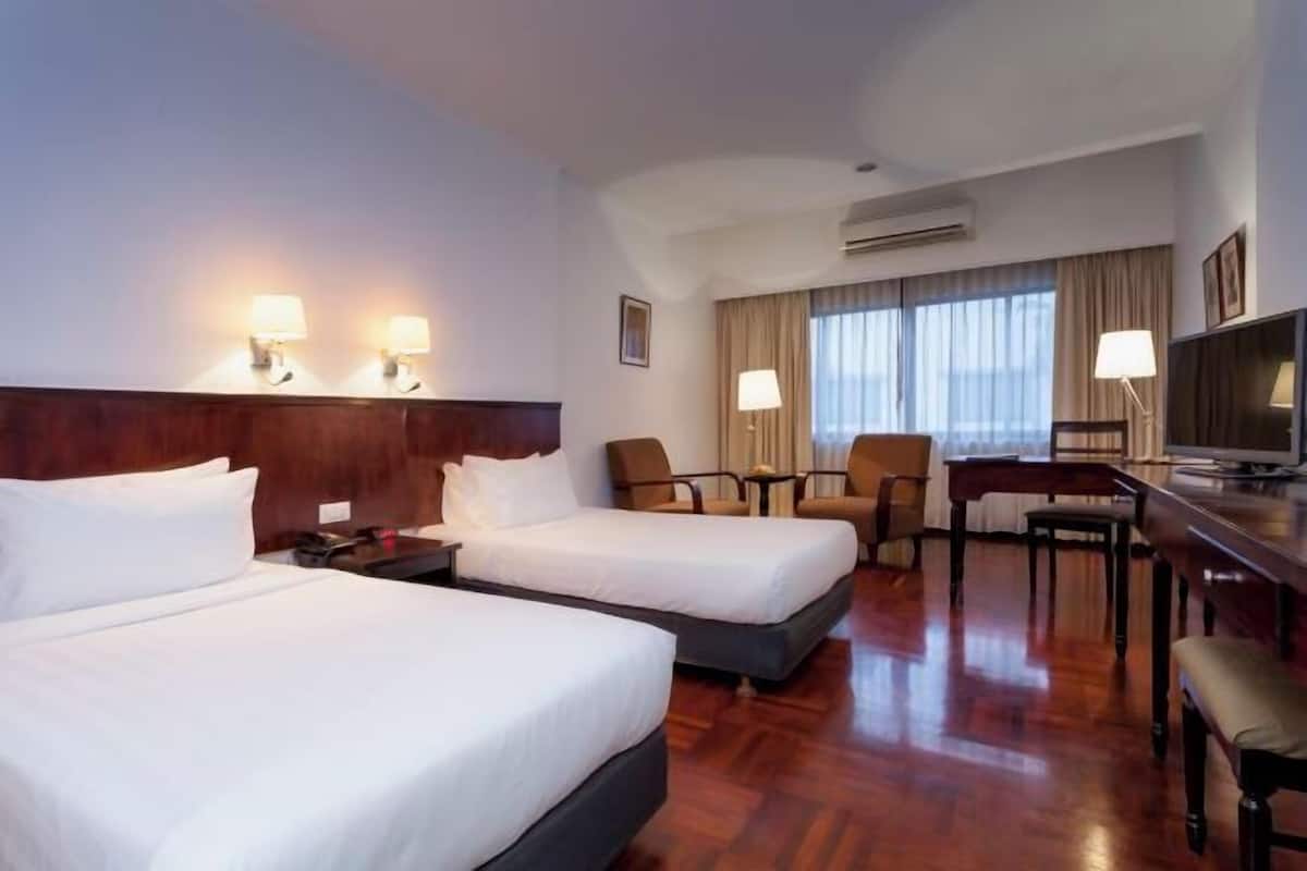 Minibar, in-room safe, individually furnished, laptop workspace
