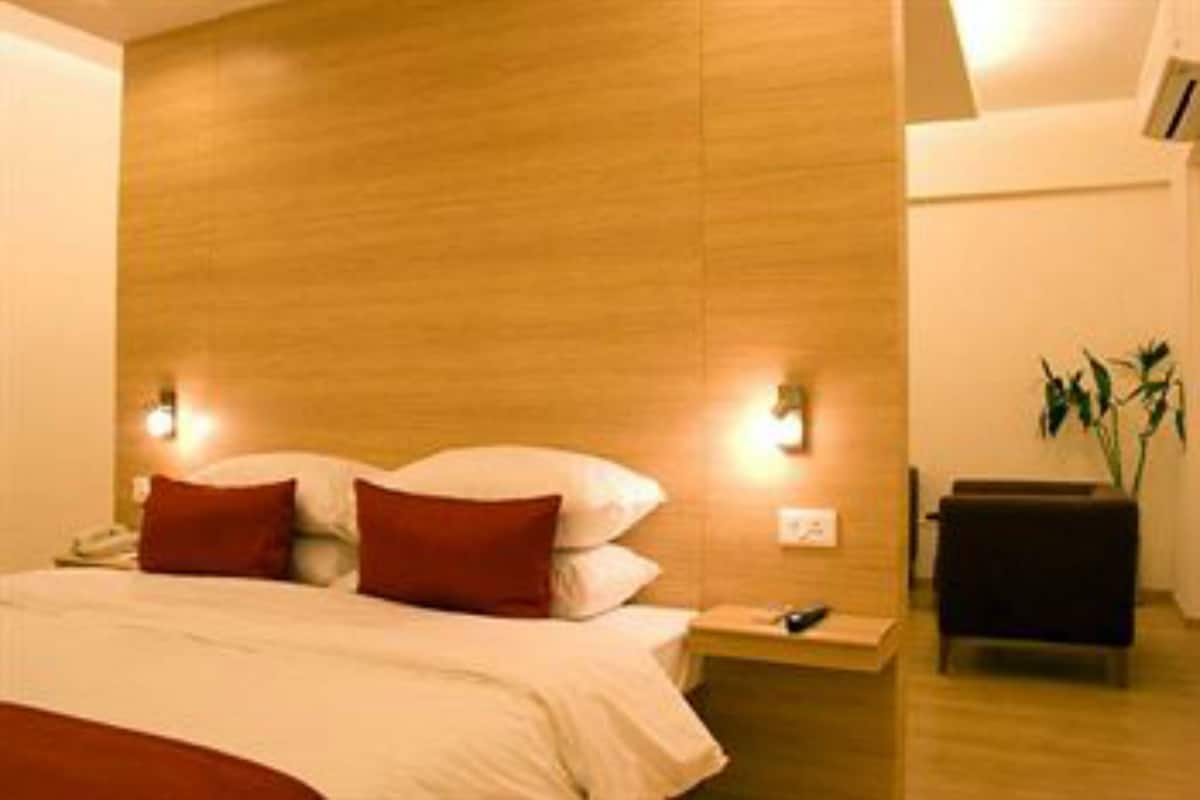 Suite | 1 soveværelse, minibar, pengeskab på værelset, skrivebord