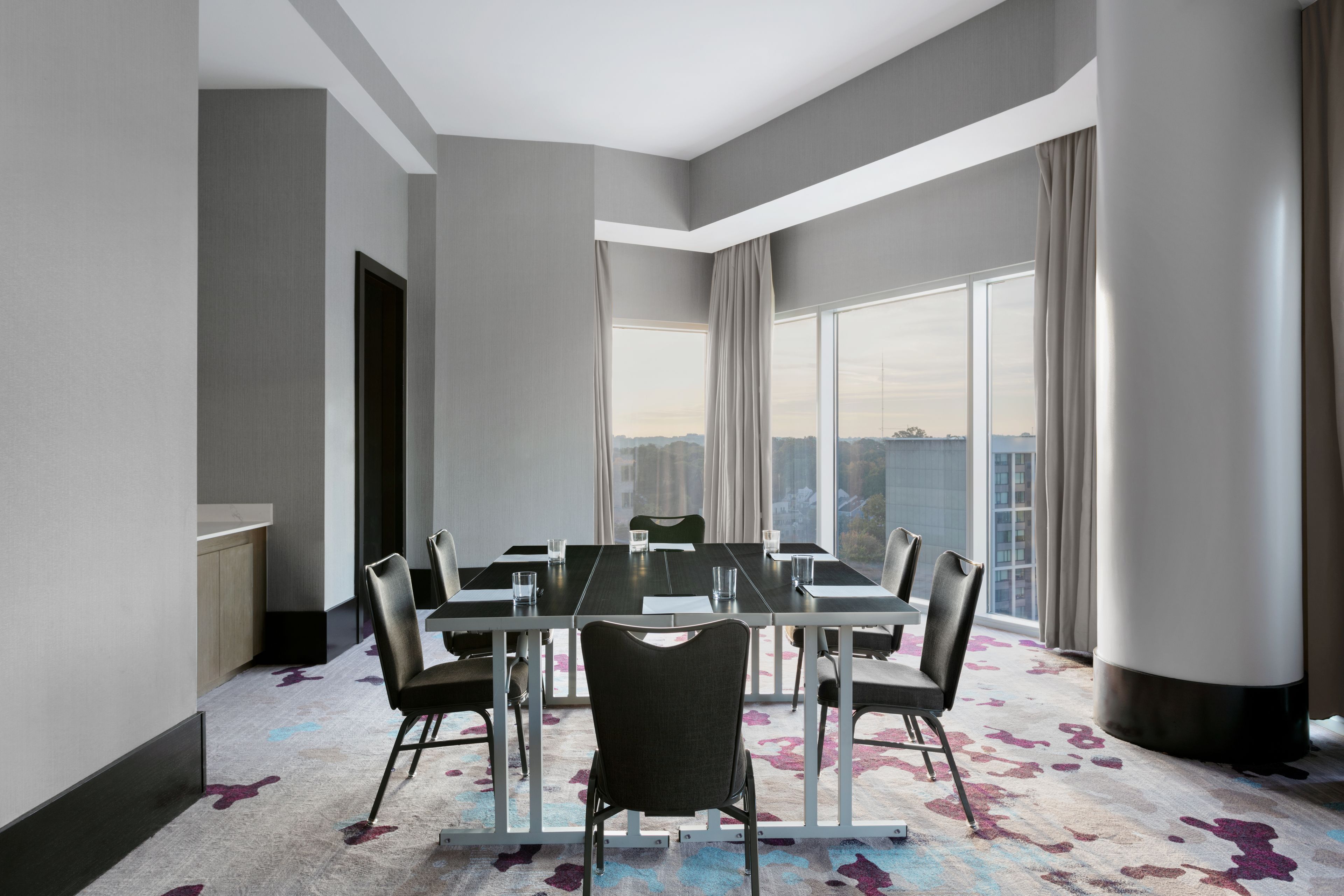 Photo - Loews Atlanta Hotel