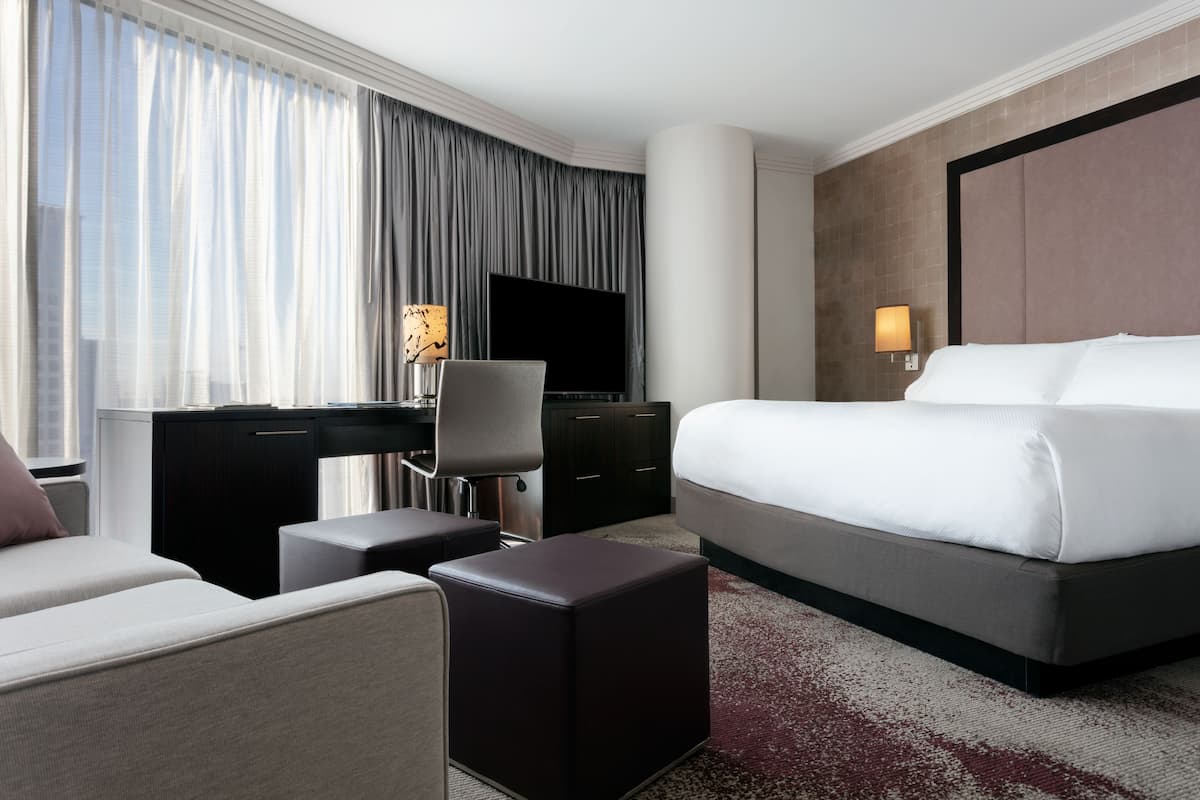 Egyptian cotton sheets, premium bedding, down duvets, pillow-top beds