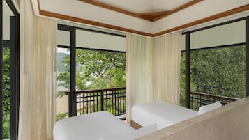 Premium bedding, minibar, in-room safe, desk