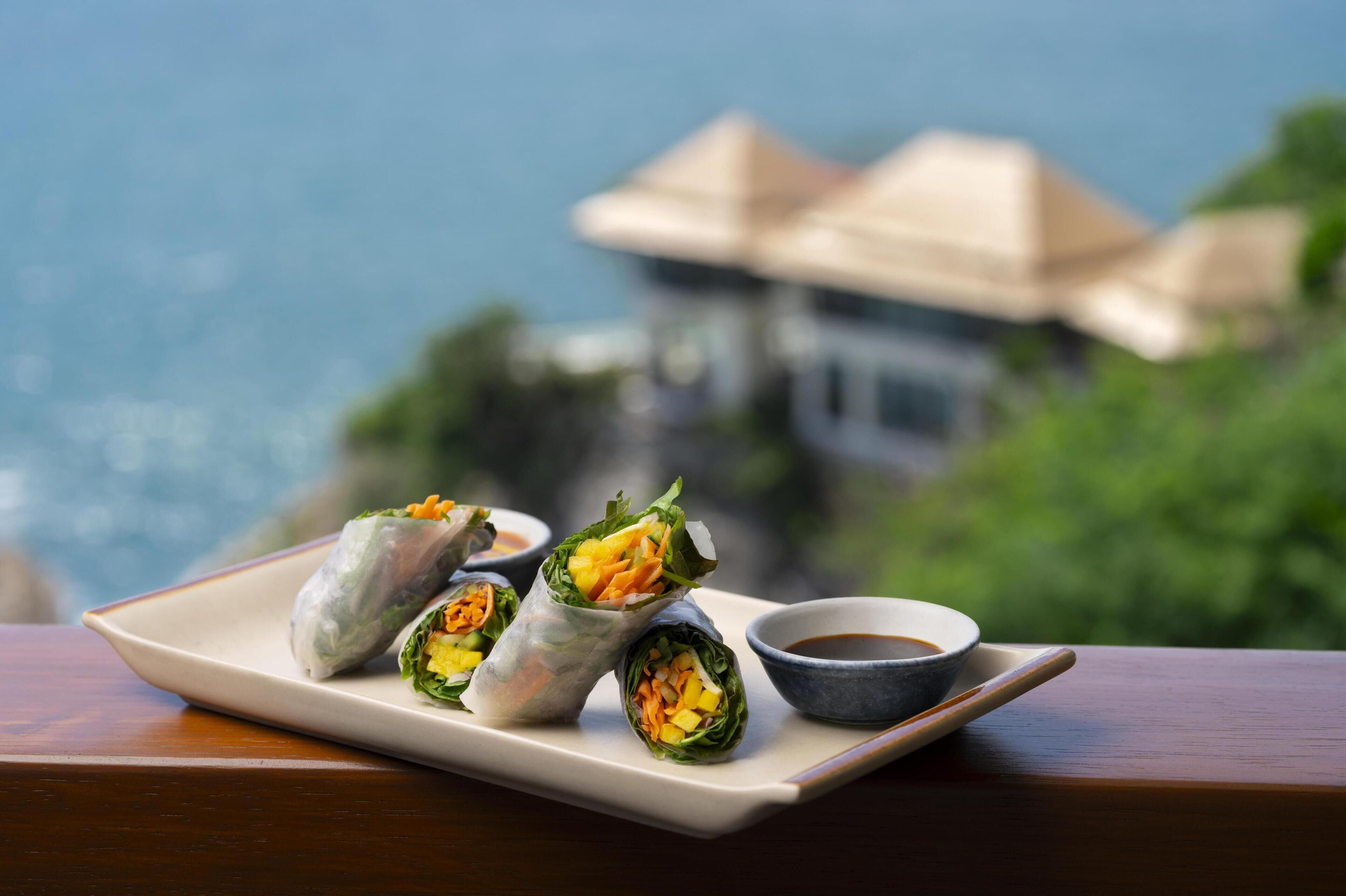 Thức ăn và đồ uống