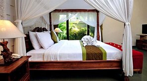 Villa, 1 Bedroom, Private Pool | In-room safe, individually furnished, desk, iron/ironing board
