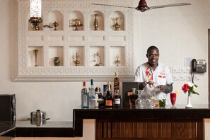 Bar (on property) - PrideInn Hotel Nyali (Mombasa)