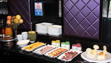 Daily buffet breakfast (EUR 20 per person)