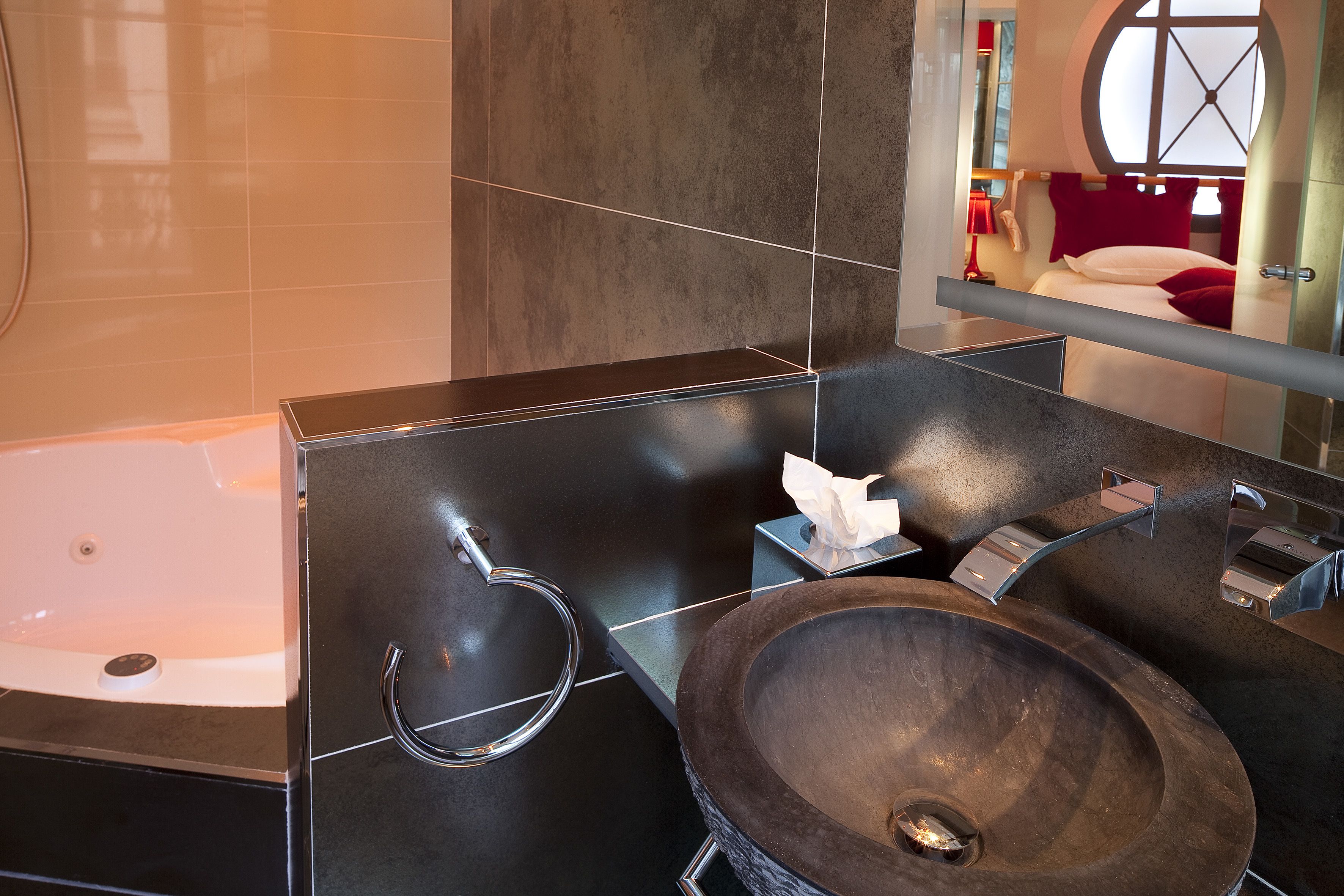 double room opéra garnier with jacuzzi for 2 | 1 bedroom, egyptian cotton sheets, premium bedding, minibar