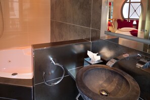 Double room Opéra garnier with Jacuzzi for 2