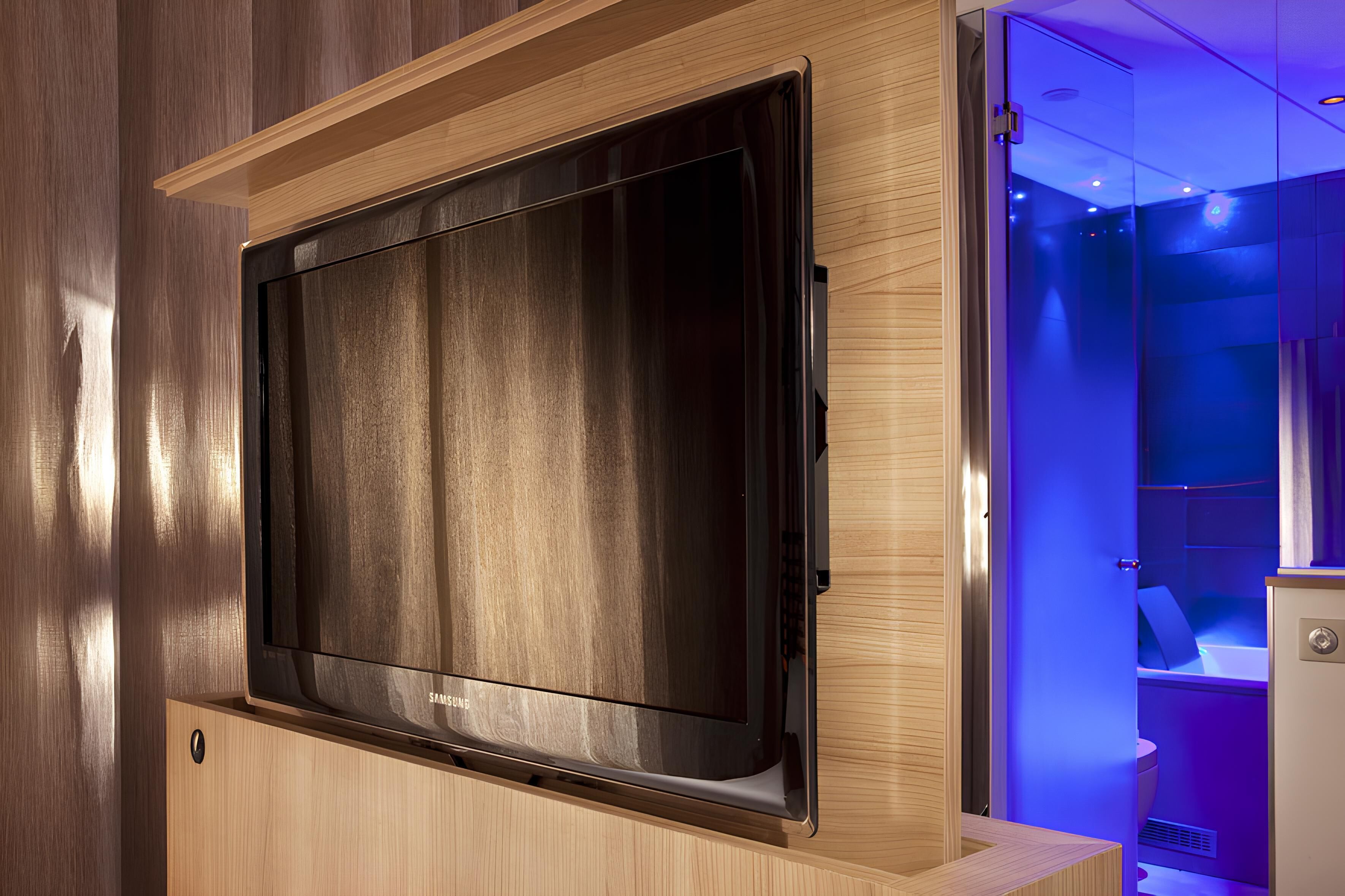 double room (musée d'orsay) | 1 bedroom, egyptian cotton sheets, premium bedding, minibar