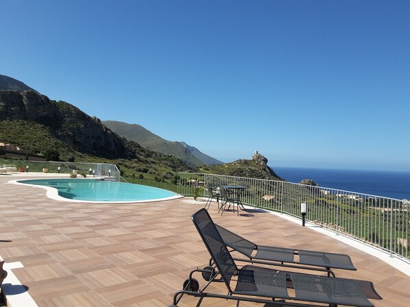 Outdoor pool, pool loungers