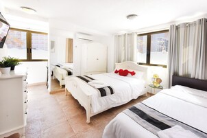 Grand apartman | 2 hálószoba, memóriahabos ágy, széf a szobában és egyedi dekoráció