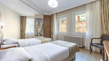 Standard Double or Twin Room, 1 Double Bed | 1 bedroom, minibar, in-room safe, desk
