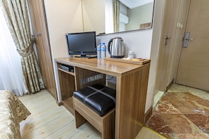 Minibar - Elasophia Hotel  (Istanbul)
