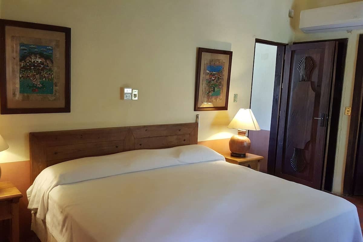 Minibar, in-room safe, iron/ironing board (on request), WiFi (free)