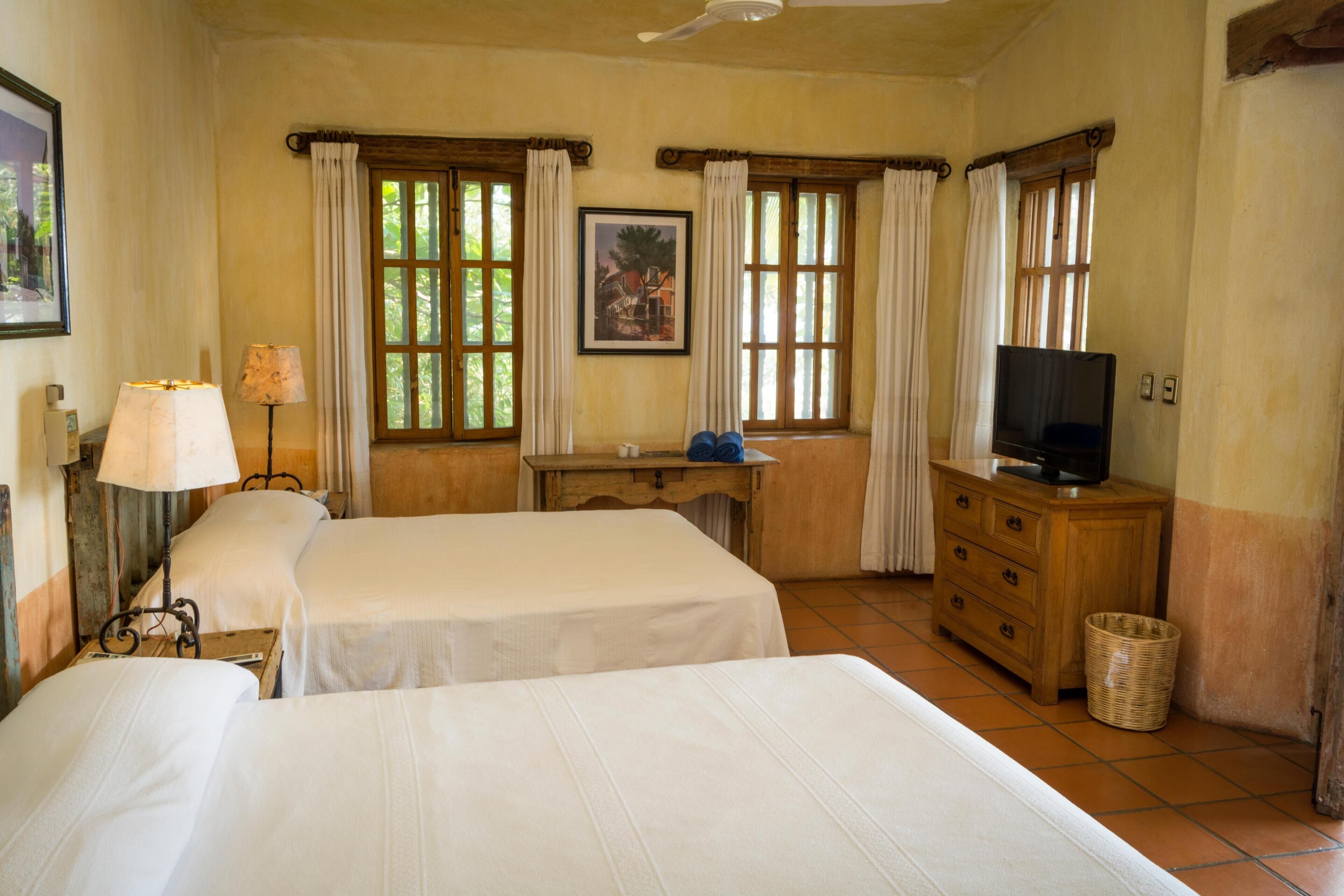 Minibar, in-room safe, iron/ironing board, free WiFi