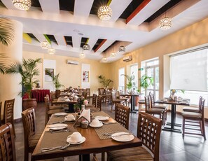 Se sirven desayunos, almuerzos y cenas