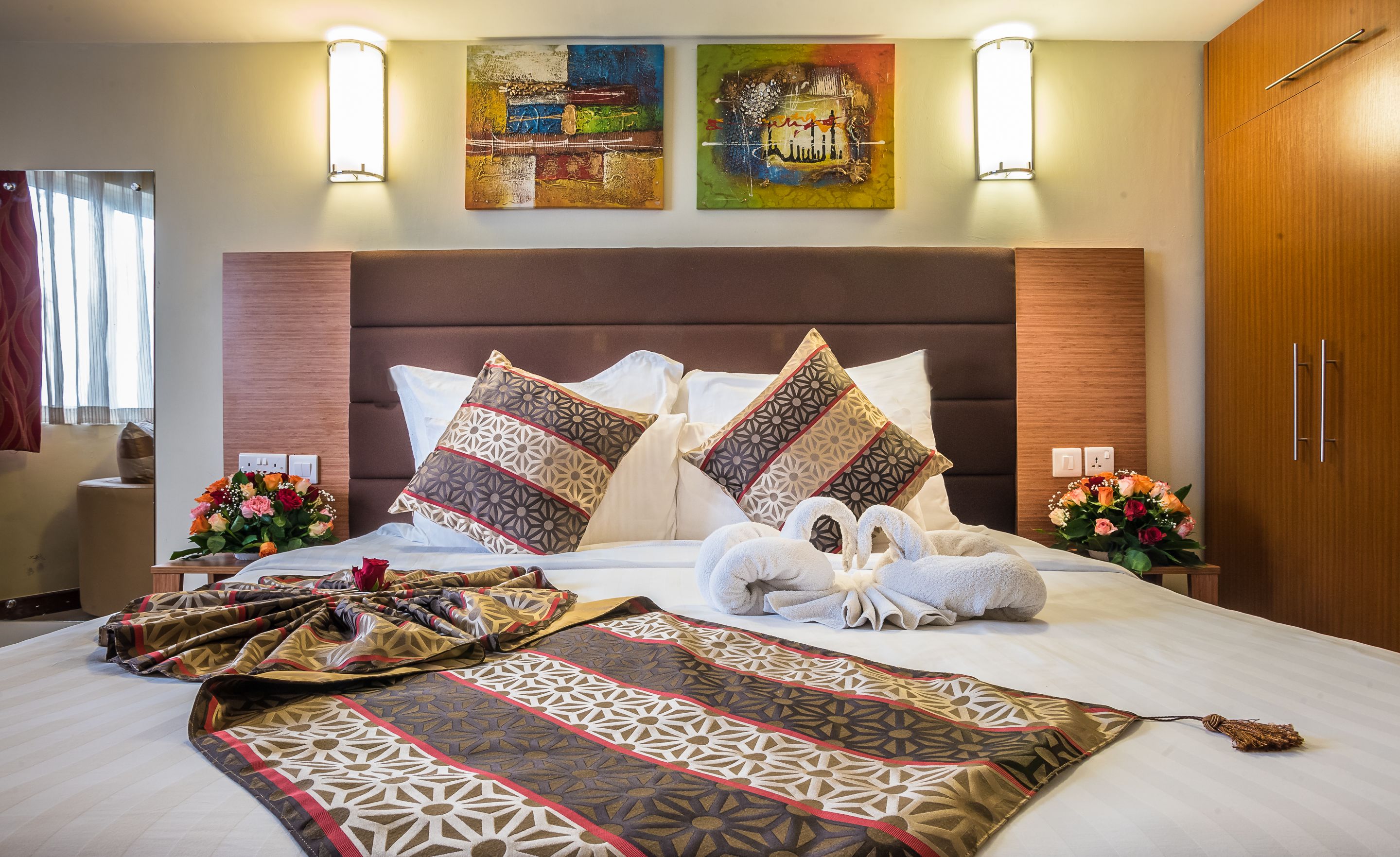 豪華雙人房 | 高級寢具、記憶棉床墊、房內夾萬、獨特設計