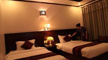 Chambre Deluxe, 1 lit double ou 2 lits jumeaux