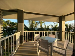 Standard Twin Room, 2 Twin Beds, Sea View | Premium bedding, pillowtop beds, minibar, in-room safe - Heritage Park Hotel (Honiara)