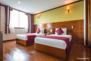 Ropa de cama de alta calidad y minibar 