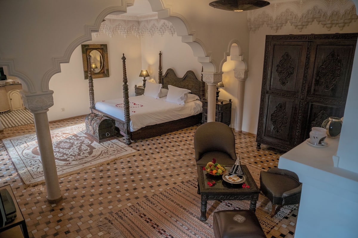 1 bedroom, premium bedding, minibar, in-room safe