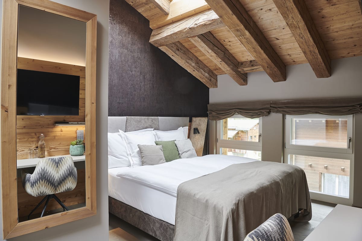 1 slaapkamer, luxe beddengoed, een minibar, een kluis op de kamer