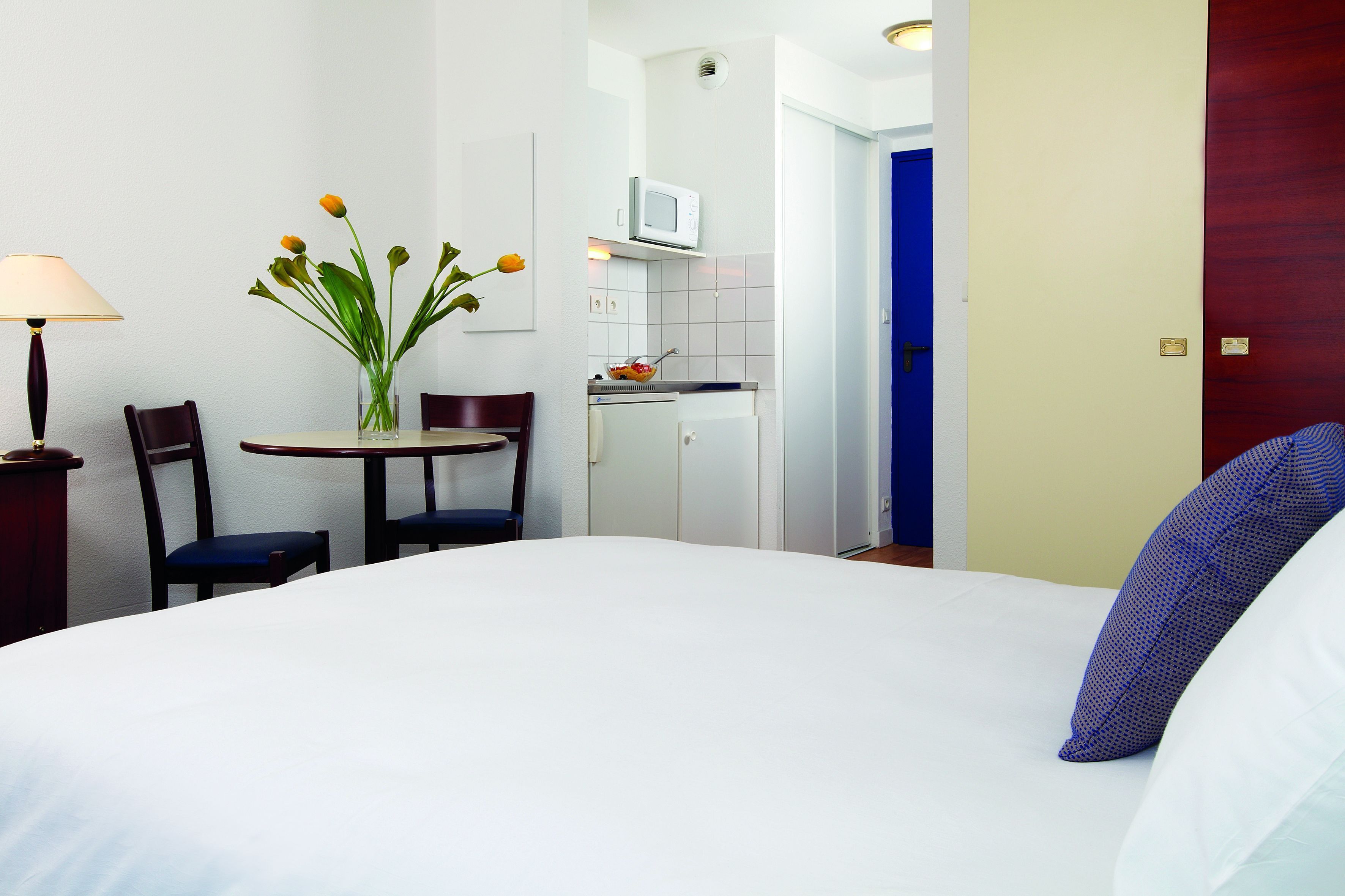 Desk, iron/ironing board, free WiFi, bed sheets