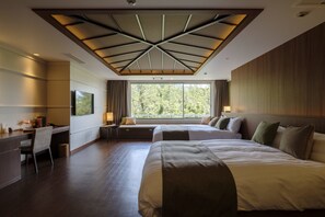 Western-style Twin Room, Non Smoking Satsuma Kyakuden Uomi | Down comforters, in-room safe, individually furnished, blackout drapes - Kagoshima Sunamushi Onsen Ibusuki Hakusuikan (Ibusuki)