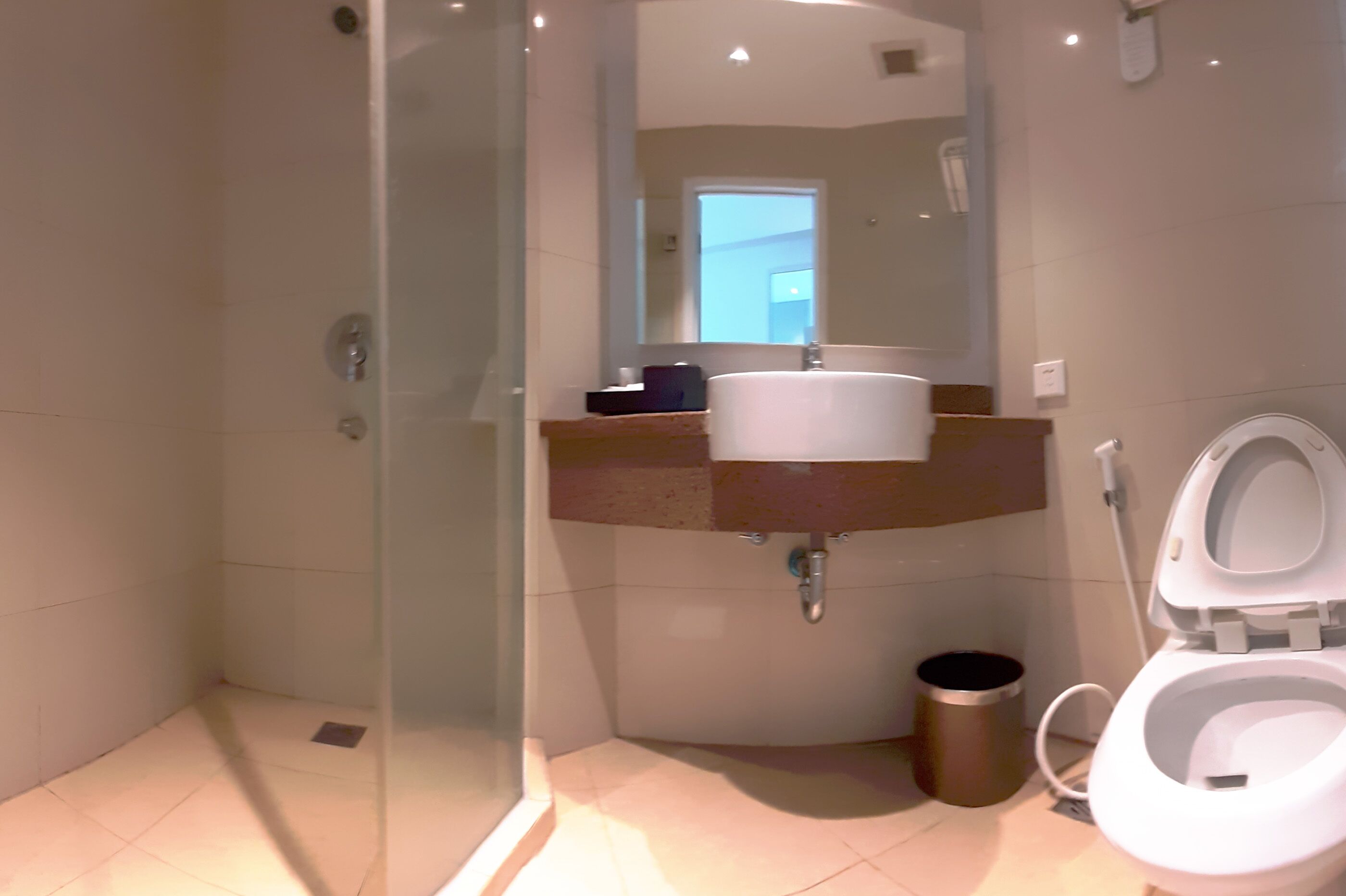 superior twin room, 2 single beds | bathroom | shower, free toiletries, hair dryer, slippers