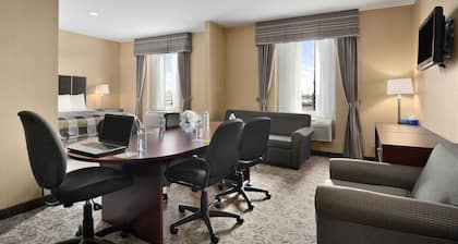 Days Inn by Wyndham Brampton