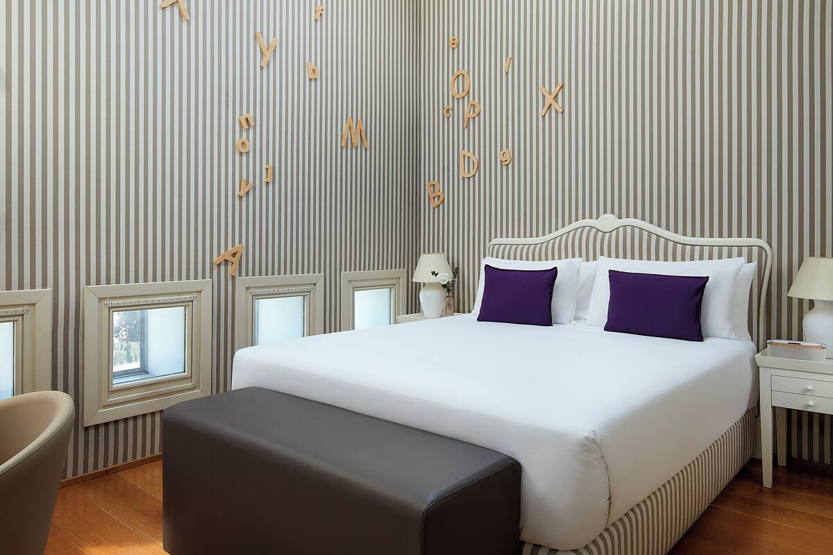 Couette en duvet d'oie, minibar, coffres-forts dans les chambres