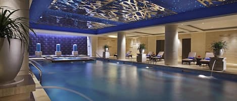 Indoor pool, outdoor pool