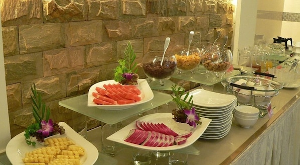 매일 뷔페 무료 아침 식사 포함