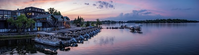 Cragun's Resort & Hotel