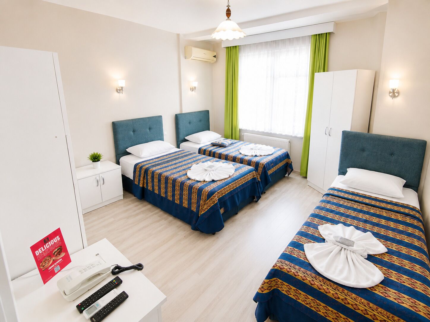 Standard Triple Room, 3 Single Beds | Premium bedding, individually decorated, individually furnished, desk